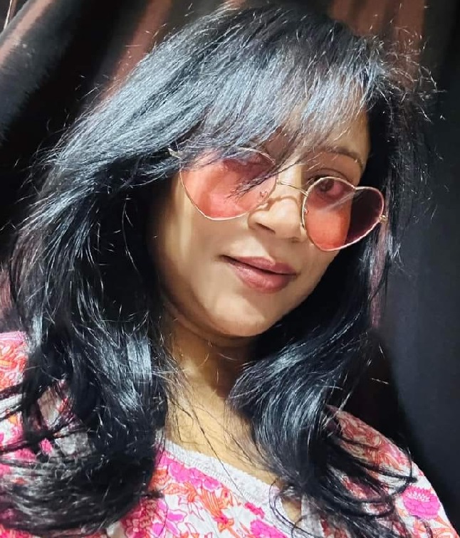 রু মি  হ ক 